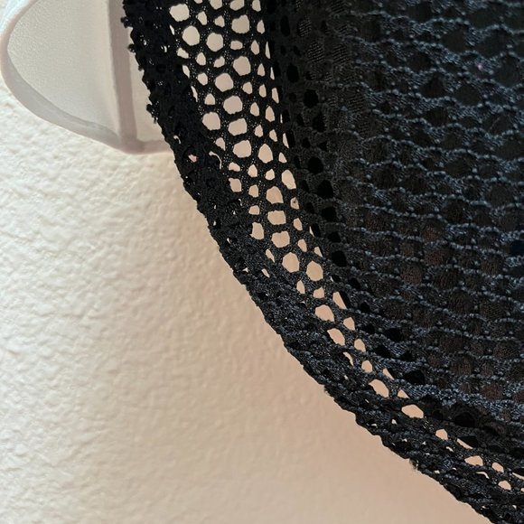 CAbi White and Black Tulip-Back Split Tank Blouse - Picture 5 of 5